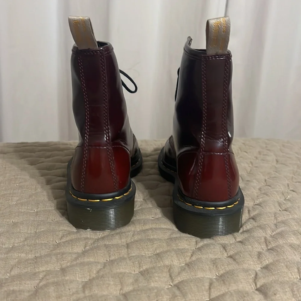 DR. MARTENS - Picture 3 of 4